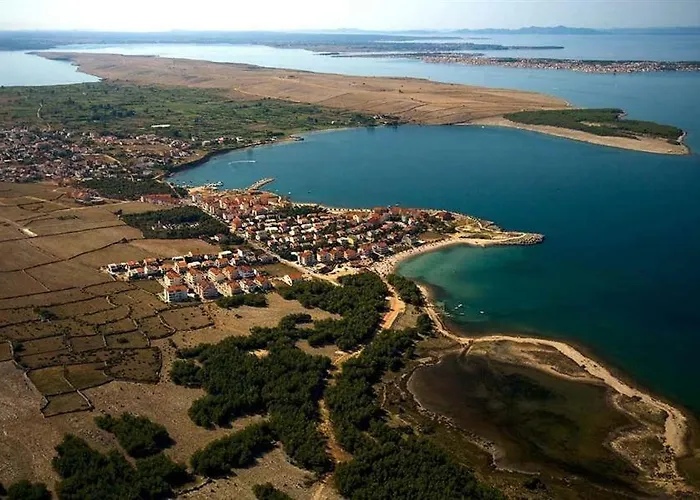 Apartmani Marija * Povljana